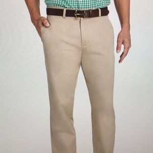 Vineyard Vines original relaxed club pant size 30